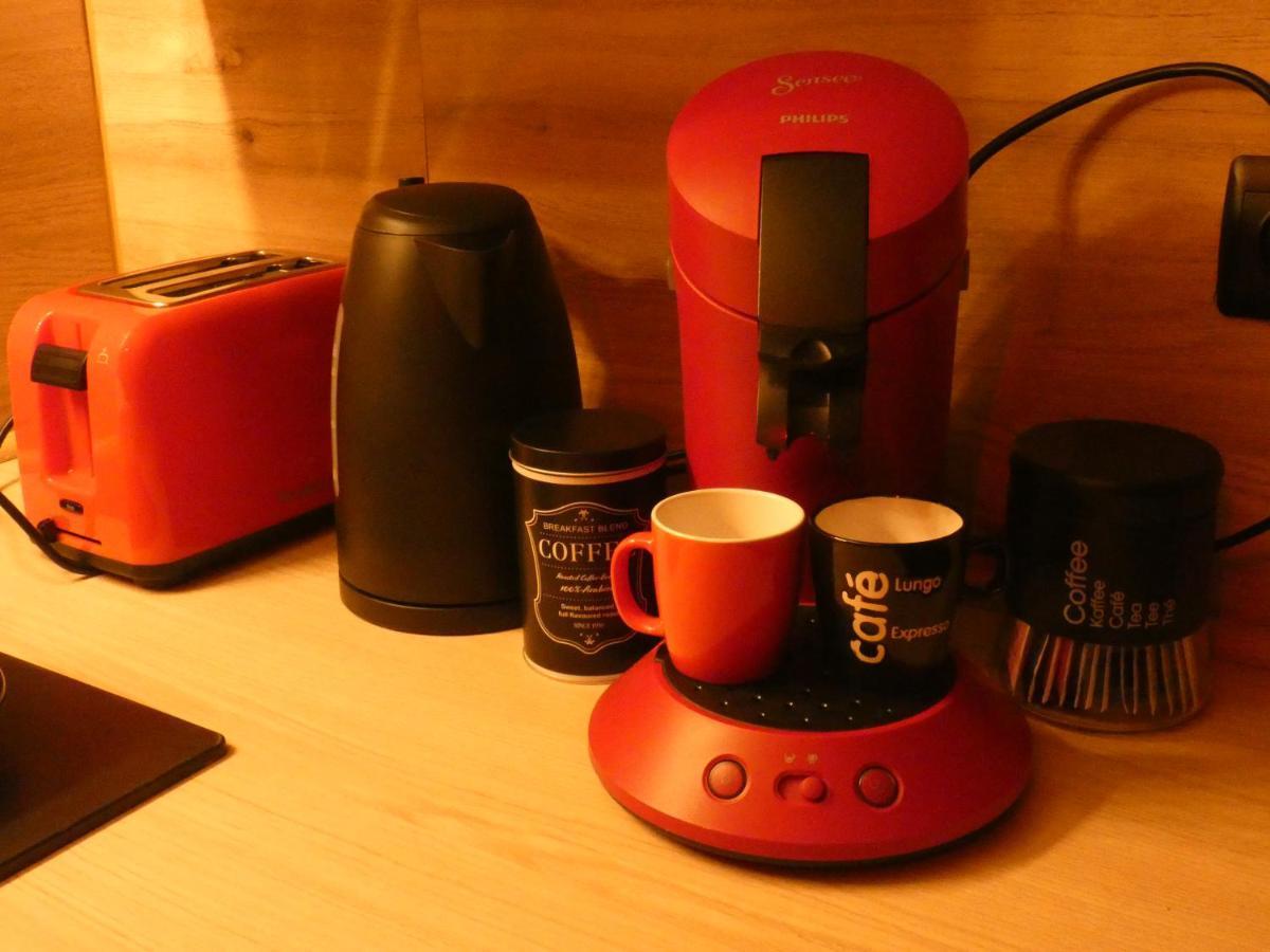 Love Room Le Rouge Et Noir Barr Ngoại thất bức ảnh