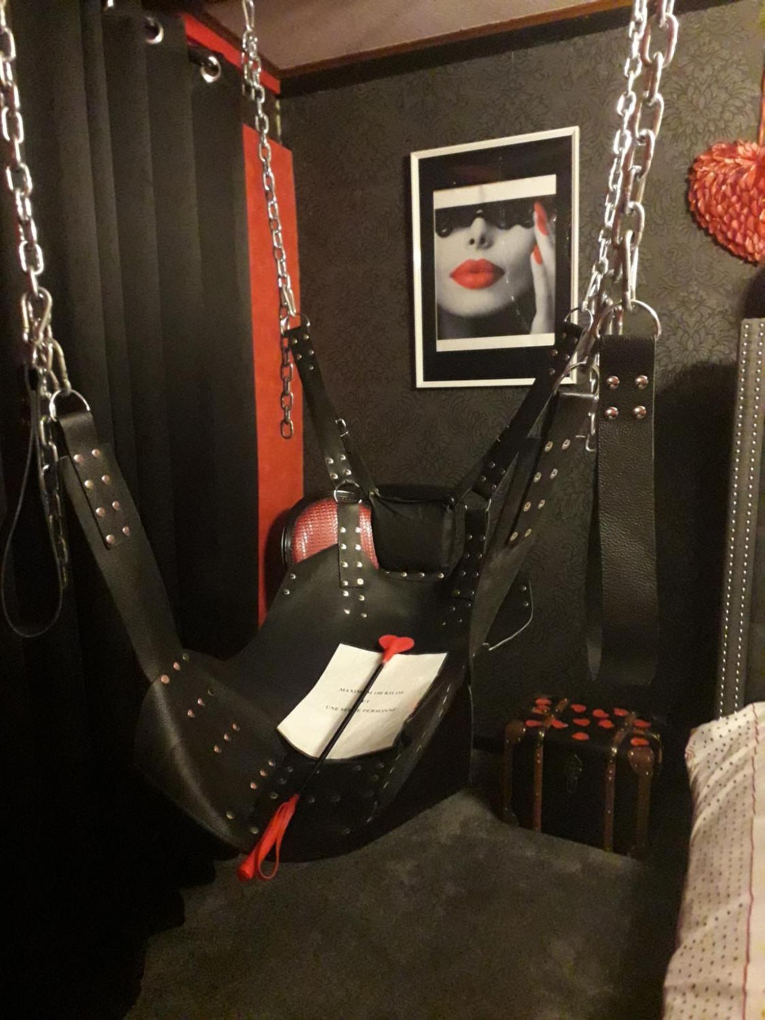 Love Room Le Rouge Et Noir Barr Ngoại thất bức ảnh