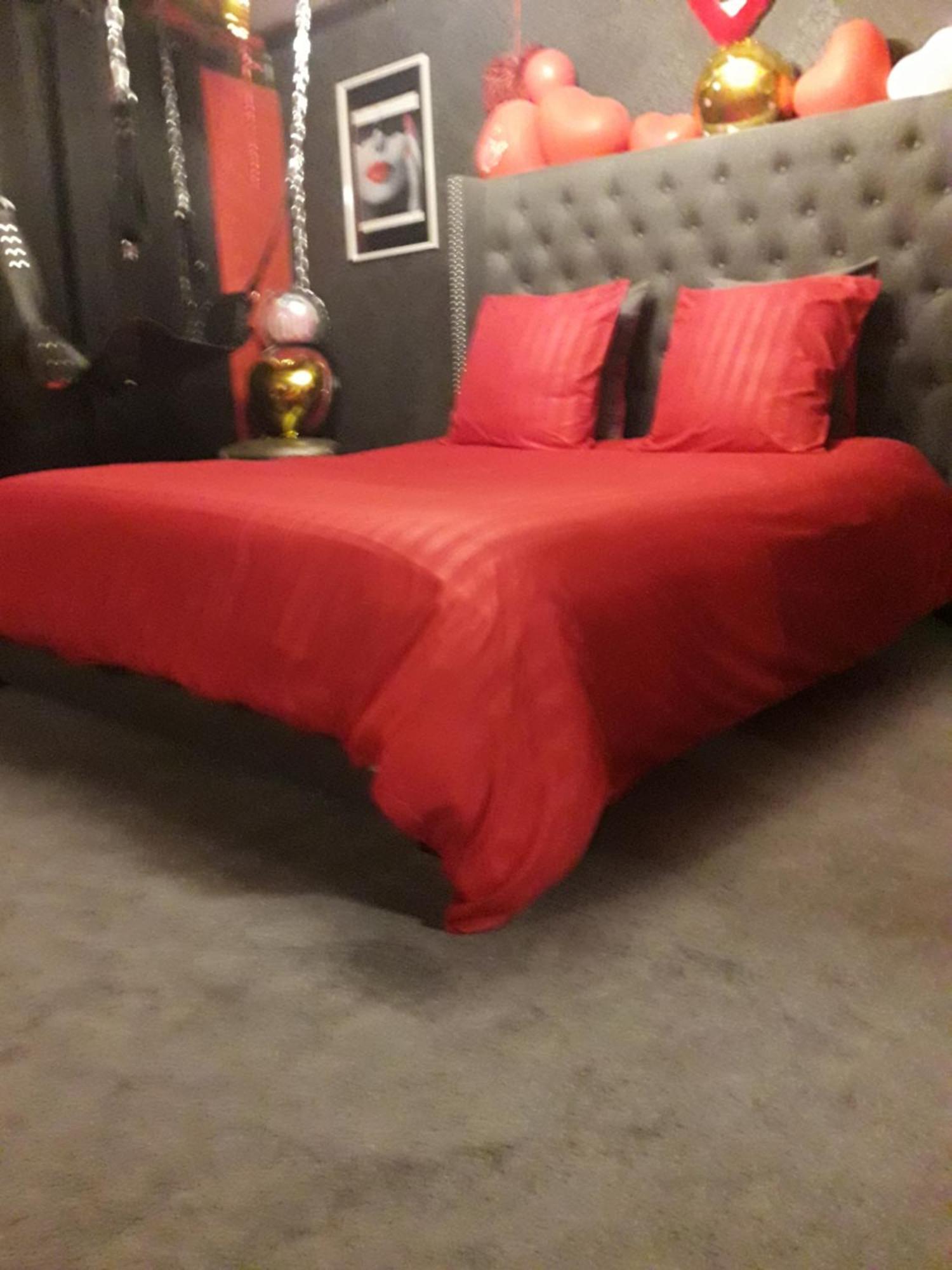 Love Room Le Rouge Et Noir Barr Ngoại thất bức ảnh